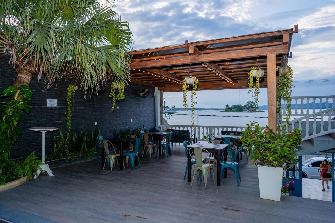 Hotel Casona De La Isla Флорес Экстерьер фото