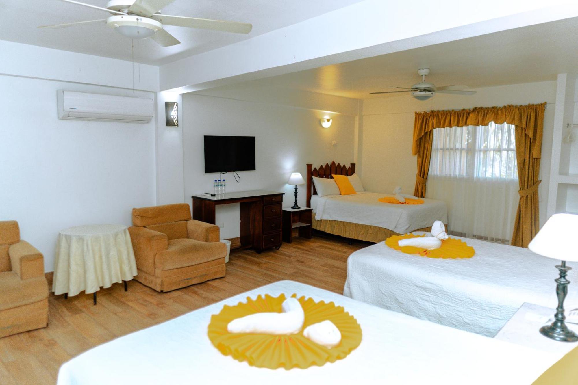Hotel Casona De La Isla Флорес Экстерьер фото