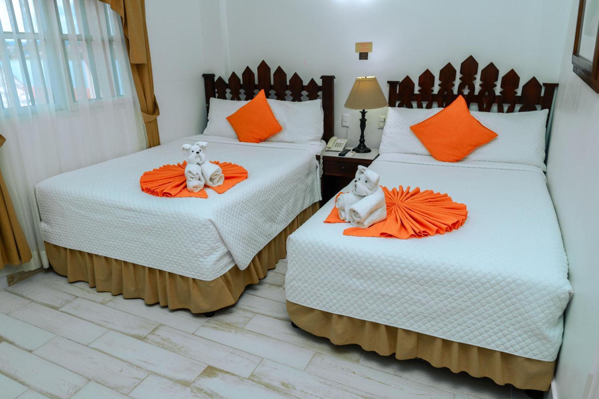 Hotel Casona De La Isla Флорес Экстерьер фото