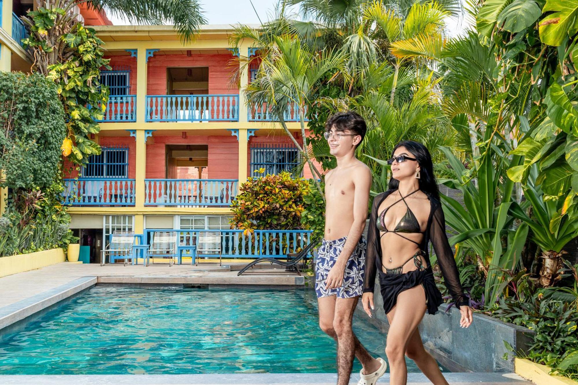 Hotel Casona De La Isla Флорес Экстерьер фото